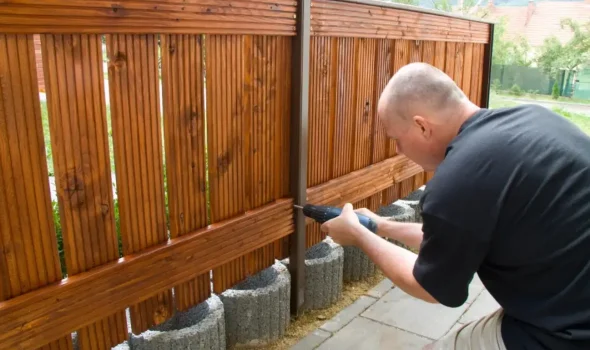 Fencing Taupo Fence Replacement services At Fencing Taupo, we do Fence Repairs and full fence replacement services for a fresh new look.